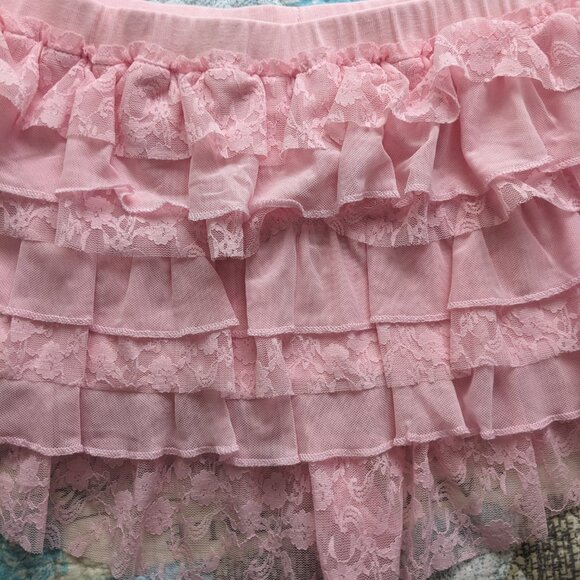 Lace ruffle skort - Picture 4 of 7